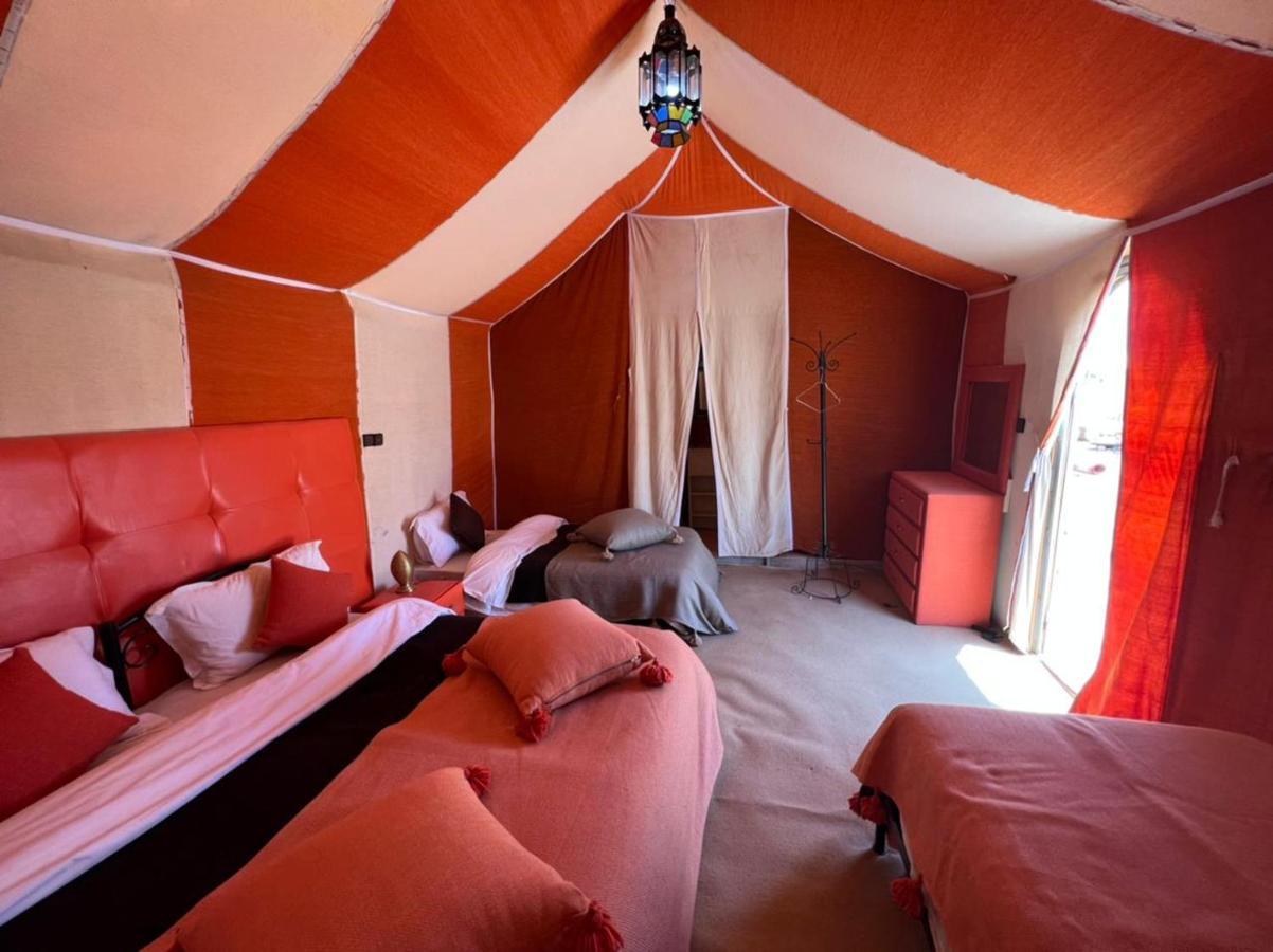 Roses Desert Camp Merzouga Buitenkant foto