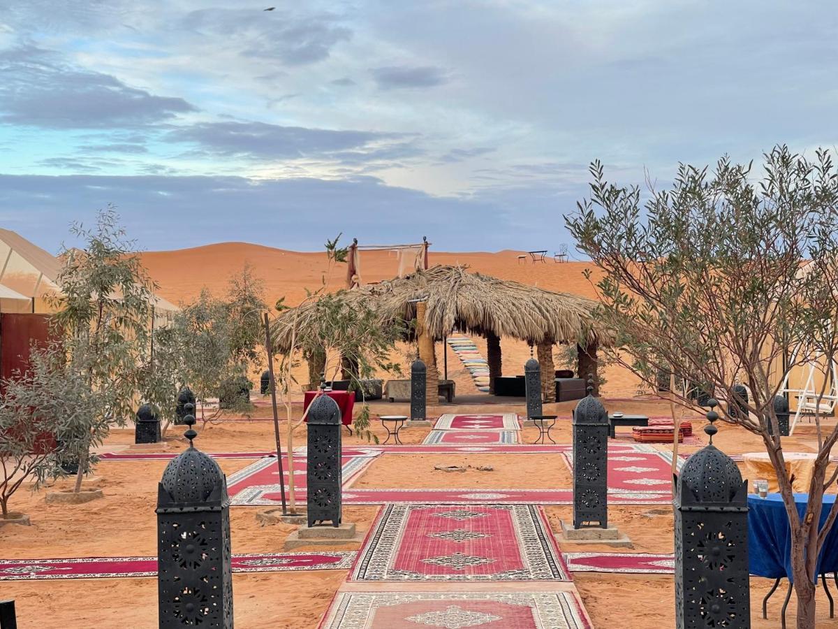 Roses Desert Camp Merzouga Buitenkant foto