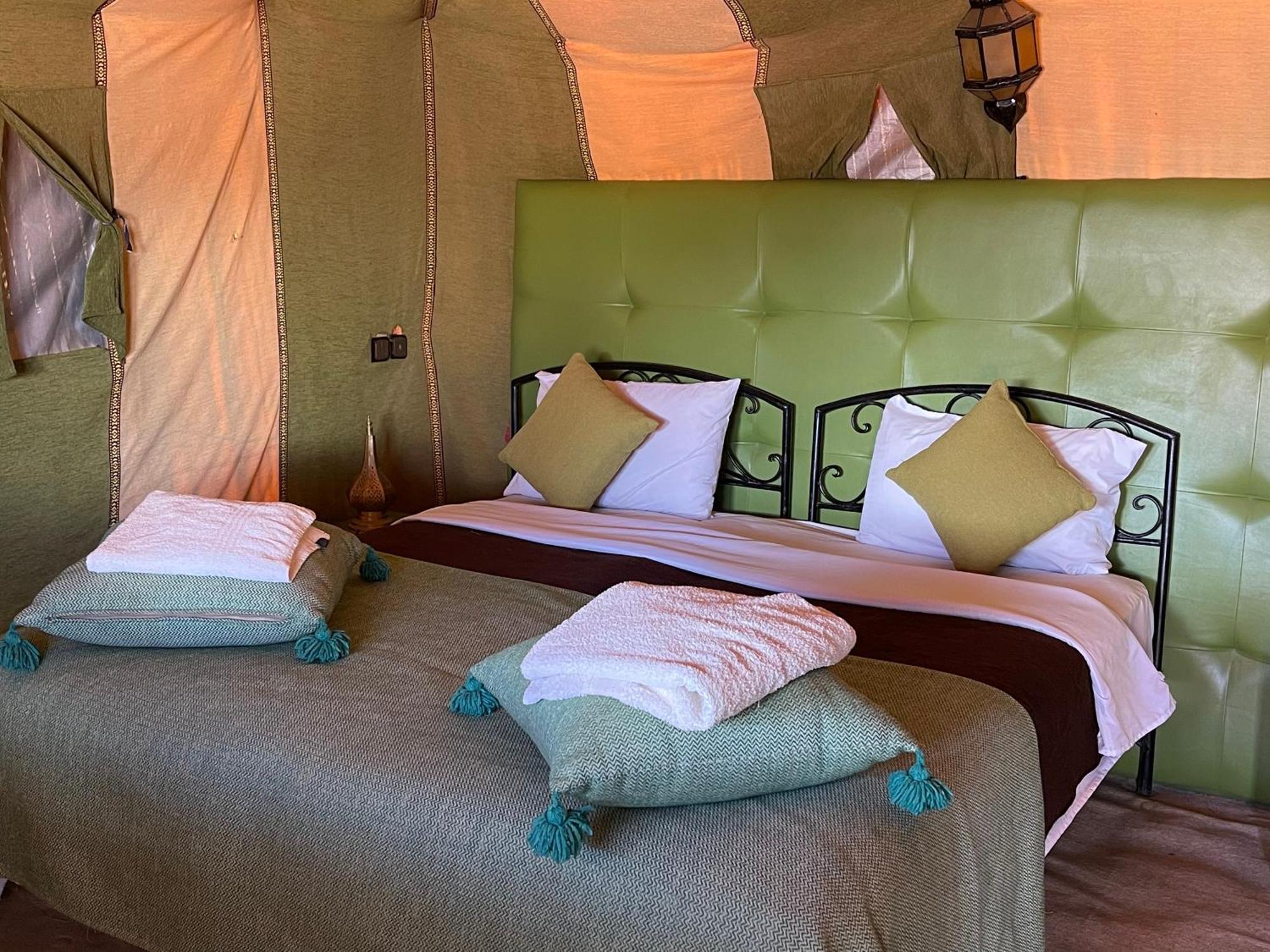 Roses Desert Camp Merzouga Buitenkant foto