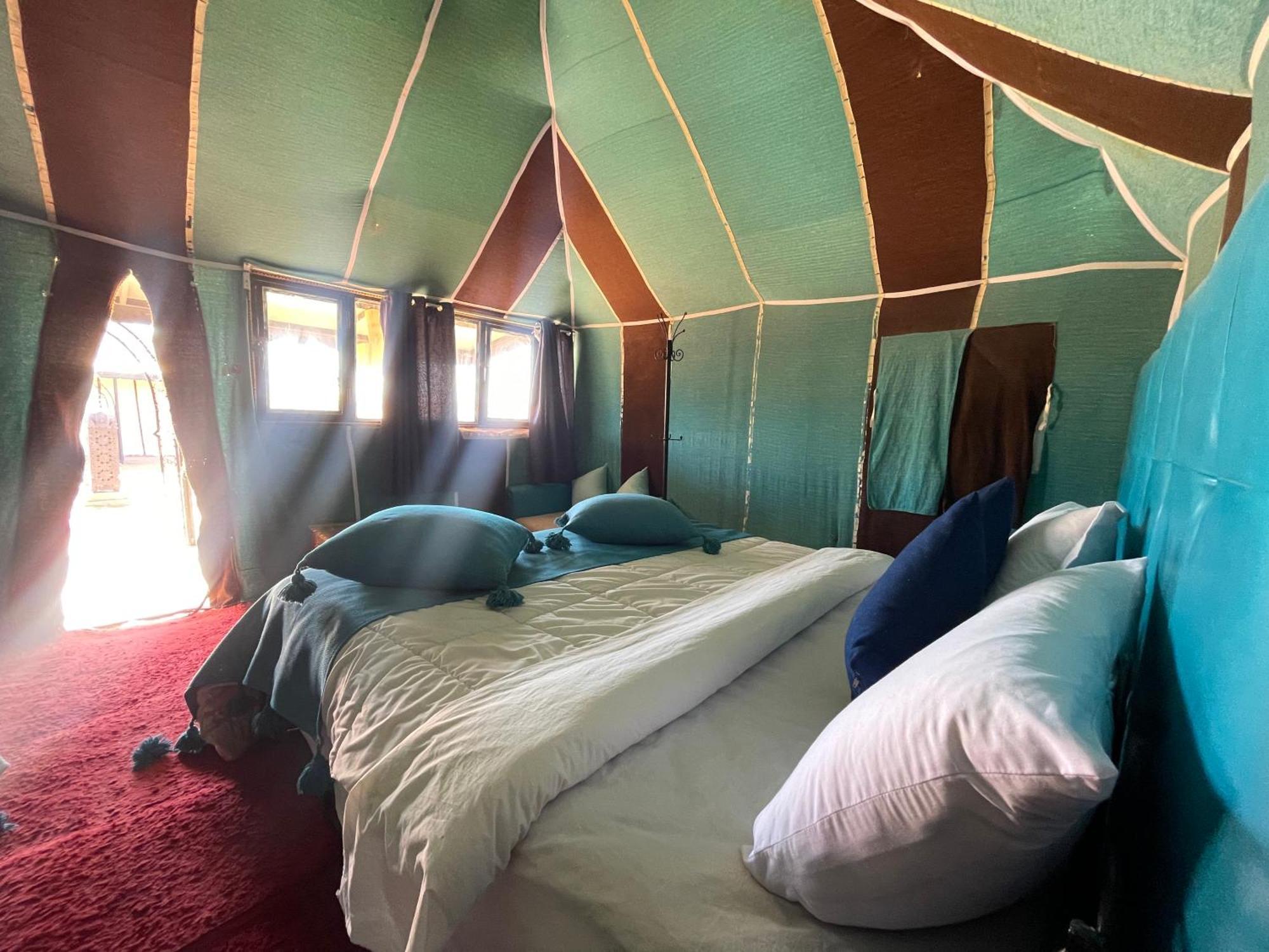 Roses Desert Camp Merzouga Buitenkant foto