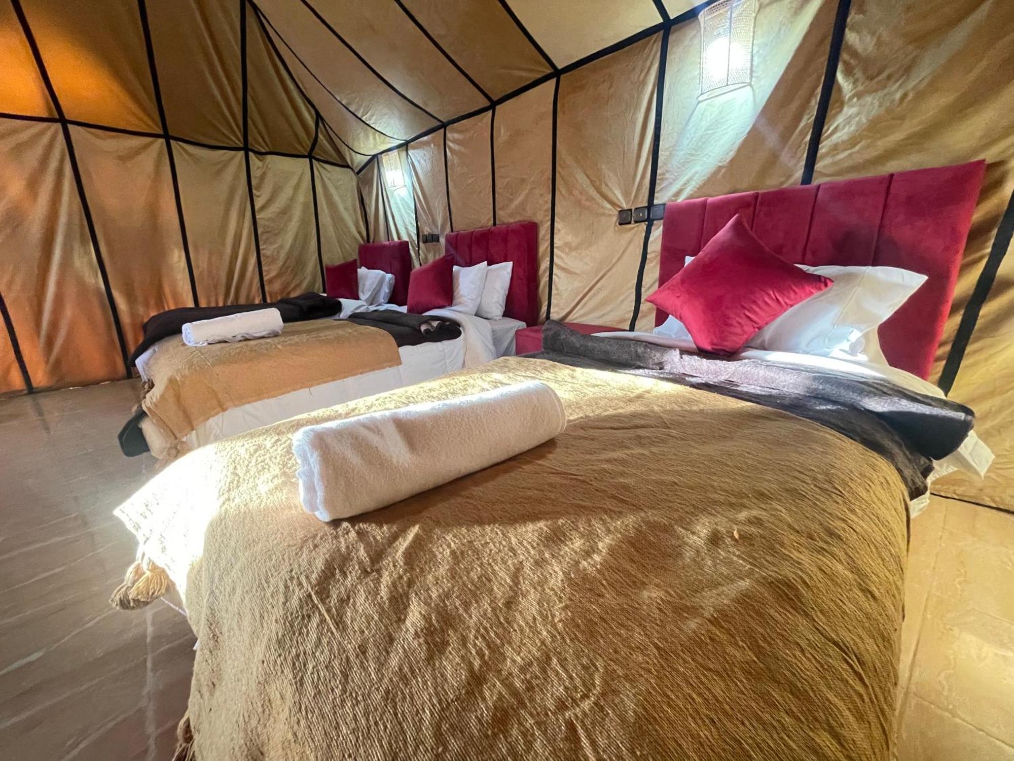 Roses Desert Camp Merzouga Buitenkant foto